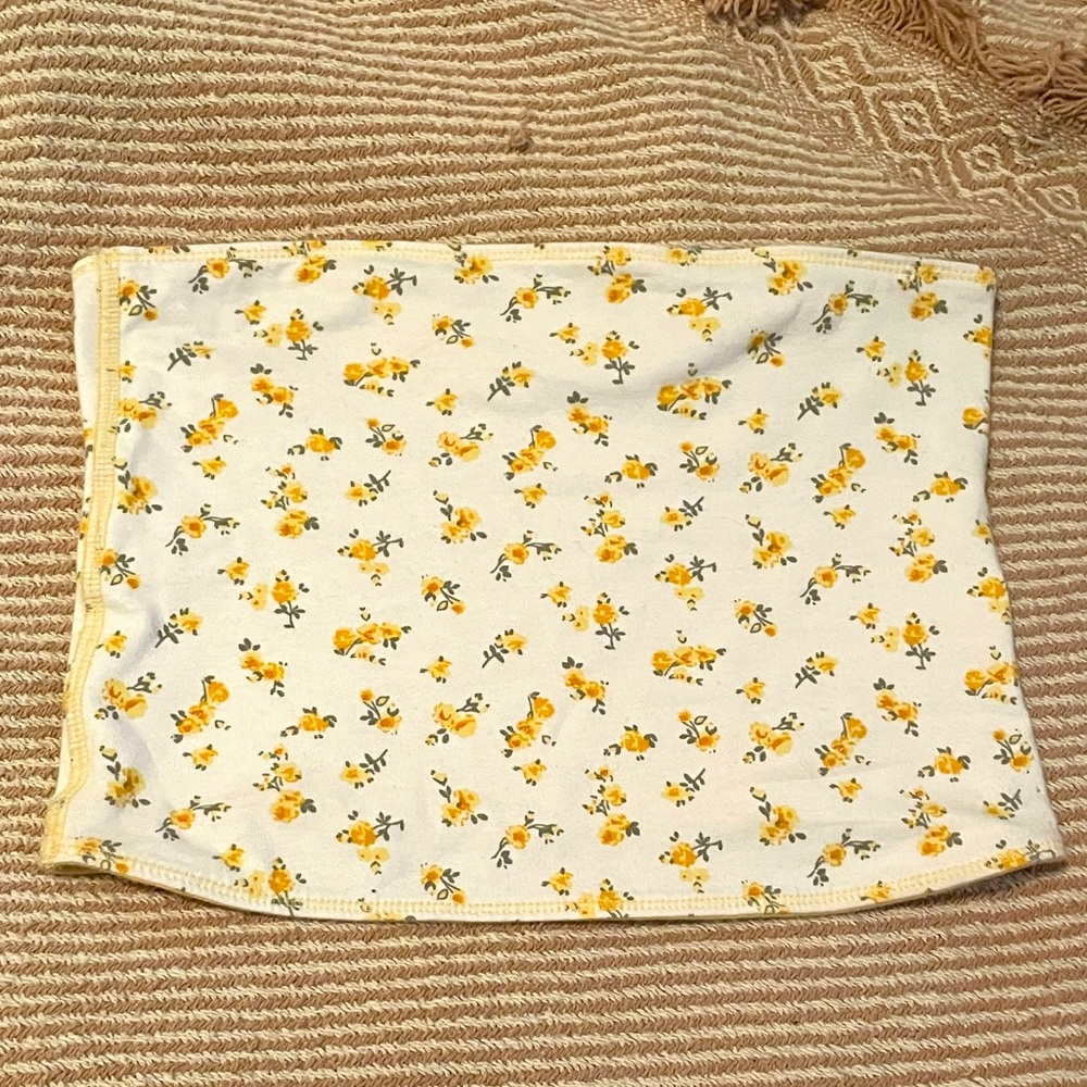 CUTE FLOWER PRINT TUBE TOP